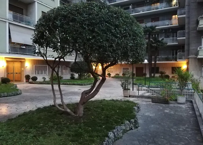 Luce, Silenzio Ed Eleganza Nel Cuore Di - 2 Da Letto Appartement *